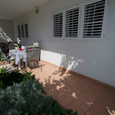 Apartmani Ivona & Ivo Makarska Esterno foto