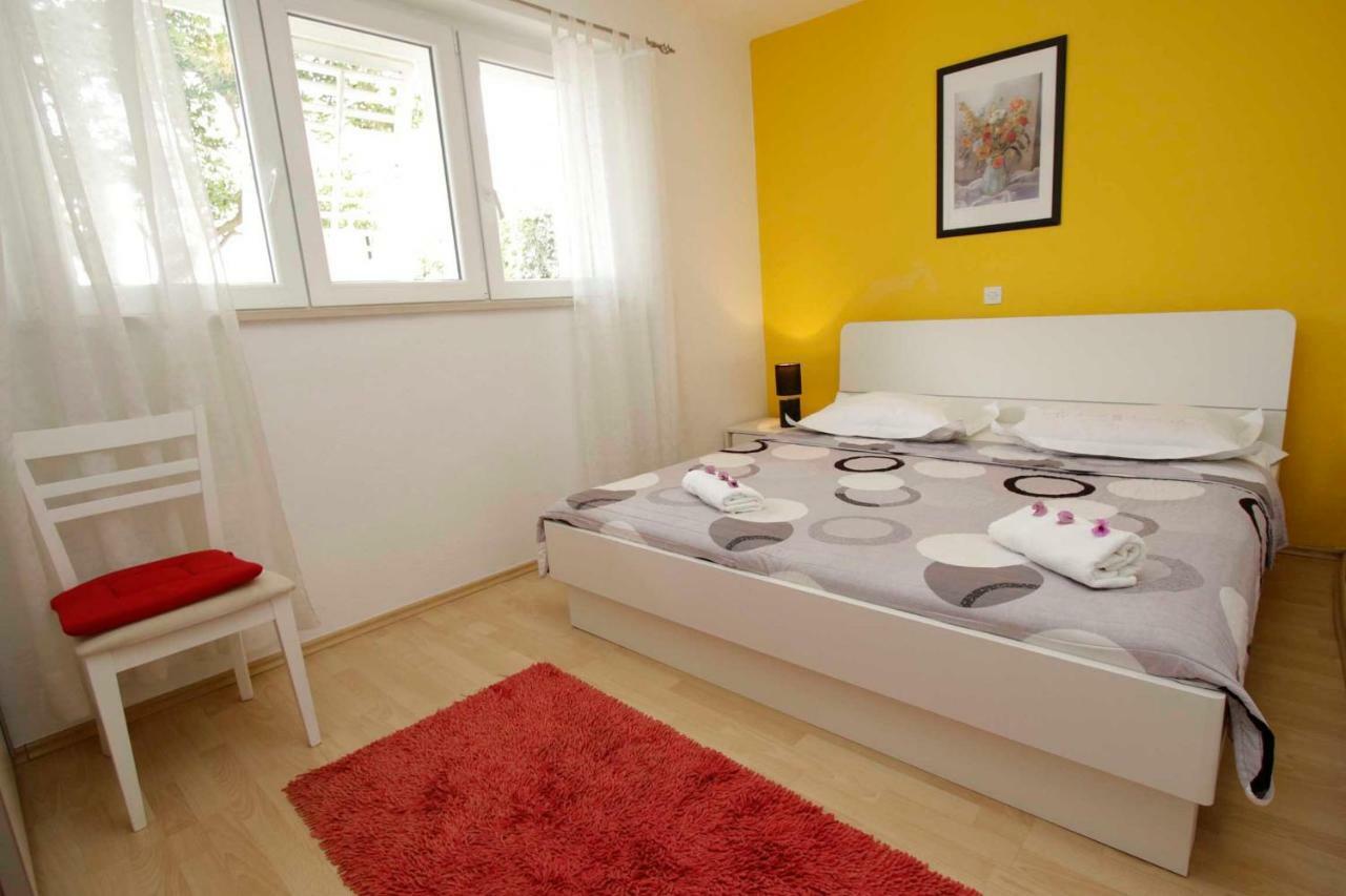 Apartmani Ivona & Ivo Makarska Esterno foto